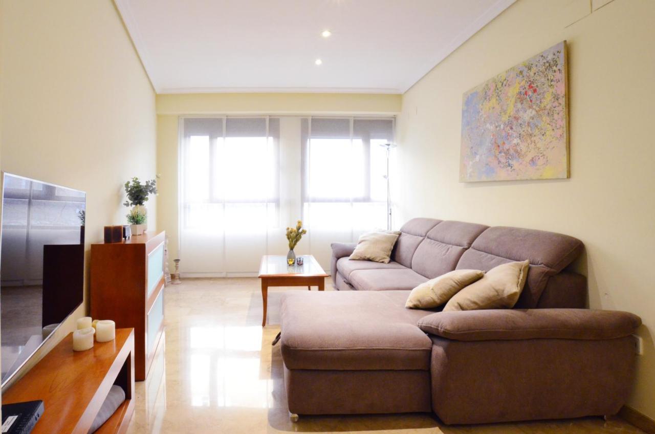 City Center Apartment Valenza Esterno foto