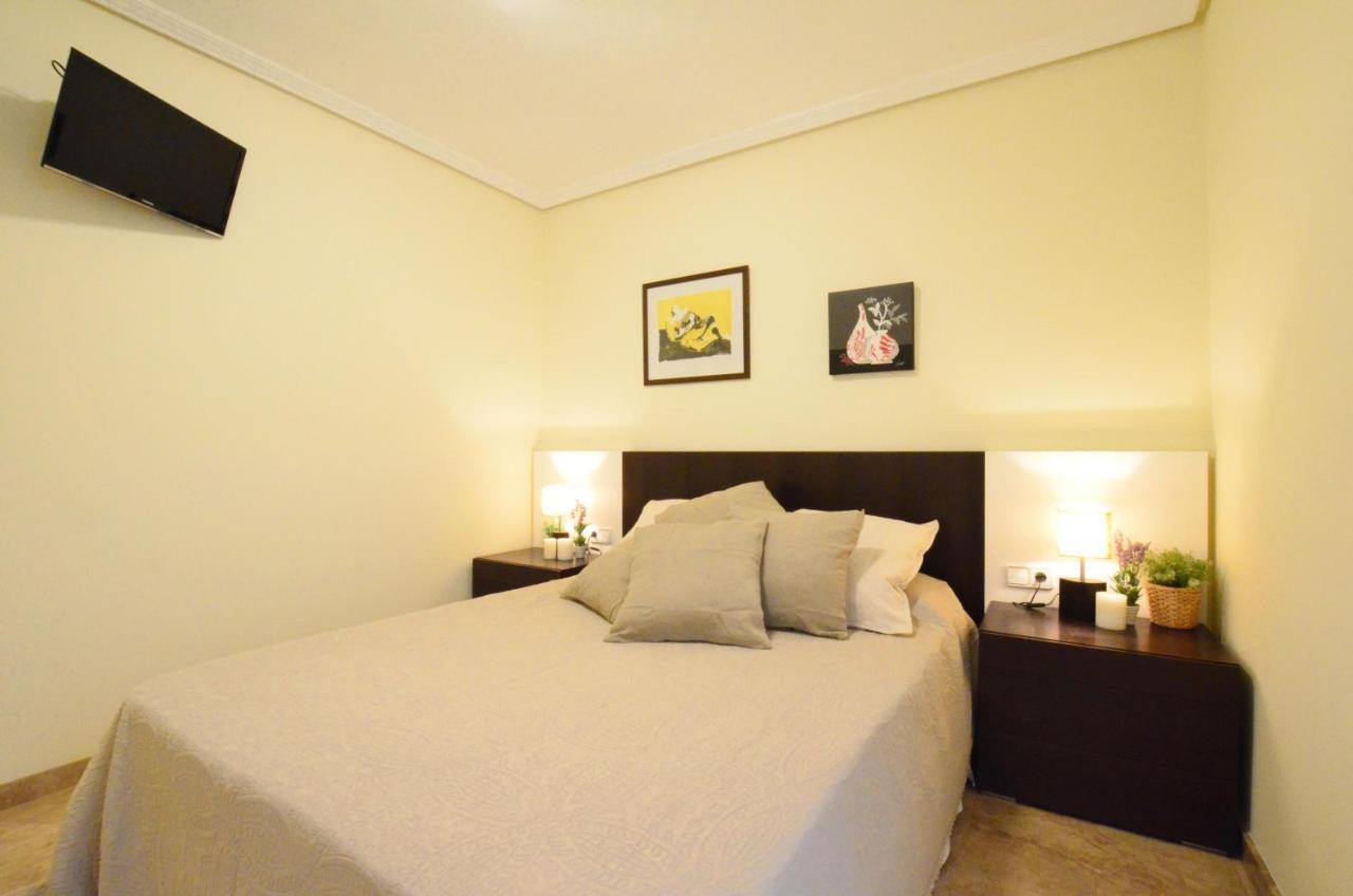 City Center Apartment Valenza Esterno foto